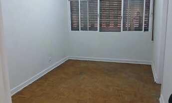 Imagem 4: Apartamento no centro, bem localizado, semi mobiliado, pintura nova