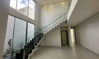 Imagem 4: VENDE-SE SOBRADO COM 4 SUÍTES NA 507 SUL POR R$ 1.299.000