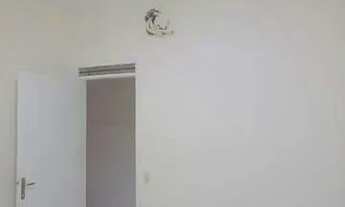 Imagem 6: Sala com 60m², 01 banheiro, 01 sala. Paralela a av. Heráclito Graça, bem próximo ao ginási