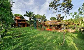 Imagem: Terreno com 2 chalés no alto da Pitinga