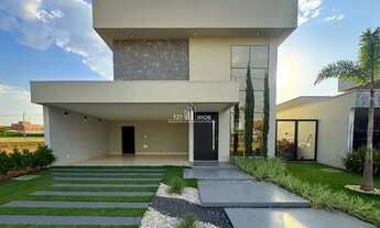 Imagem: Sobrado com 4 suítes plenas, frente à