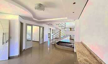 Imagem 6: Imóvel de alto padrão muito bem localizado na Pedra Branca, a poucos passos do lago!