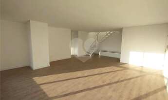 Imagem 4: Duplex para venda possui 185 metros quadrados com 3 quartos em Santo Inácio - Curitiba - P