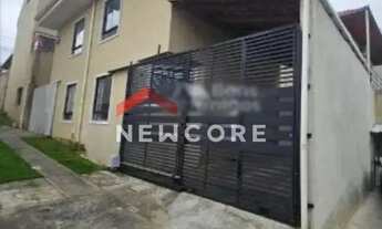 Imagem 2: Sobrado em Rua Sofia Dubiella - Abranches - Curitiba/PR