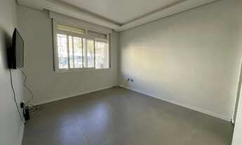 Imagem 3: Apartamento térreo de dois quartos no bairro Farroupilha