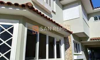 Imagem 2: Trindade Casa com 4 dormitórios