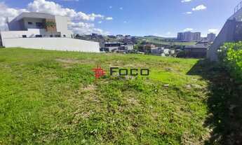 Imagem 4: Terreno Declive de 502m² a Venda no Condomínio Alphaville 1 / Urbanova / São José dos Camp