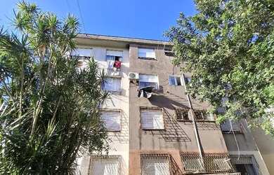 Imagem: 02 dormitórios amplos semi mobiliado