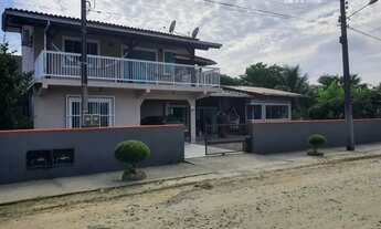 Imagem 2: Sobrado com 5 dormitórios e área de festa l Centro - BBS