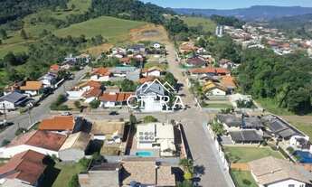 Imagem 5: Casa de Alvenaria - Venda - 03 dormitórios - 600m2 - Rua Carlos Eckelberg - Centro - Lontr