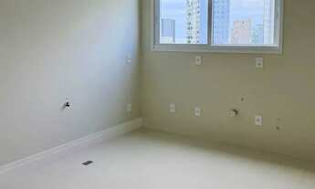 Imagem 6: Apartamento com 3 suítes e 2 vagas de garagem na Av. Brasil em Balneário Camboriú/SC