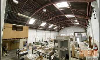 Imagem 3: Galpão com 480m² de terreno por R$ 16.000,00/mês