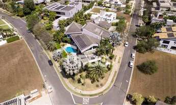 Imagem 2: Sobrado de Esquina Alphaville Ipês