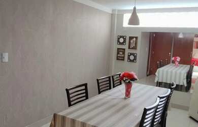 Imagem 2: Excelente Sobrado à venda com ampla área construída ( 345 metros )conforto e lazer