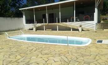 Imagem 4: A 10 MINUTOS PARTINDO DO TREVO CTA PREÇOS A PARTIR DE 600 O DIA