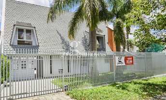 Imagem: CURITIBA - Casa Padrão - Água Verde