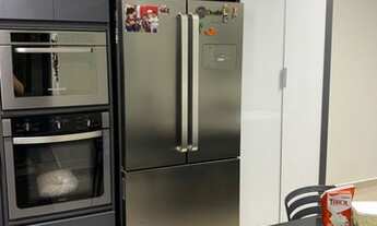 Imagem 4: Lindo Sobrado no Bairro Jardim Iririú com 206 metros quadrados