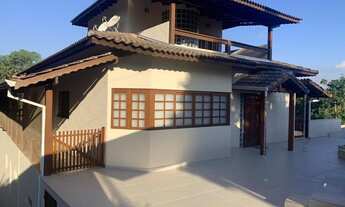 Imagem: Casa para venda tem 445 metros quadrados