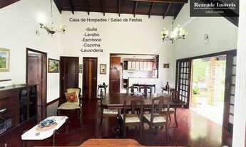 Imagem 3: C-CA0634 Belíssima Casa no São Lourenço, 4 Quartos, 3 Salas,5 Vagas de Garagem