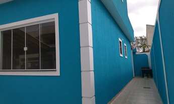 Imagem 4: Linda casa Linear com garagem coberta e 2 quartos 1 suíte Maria Turri