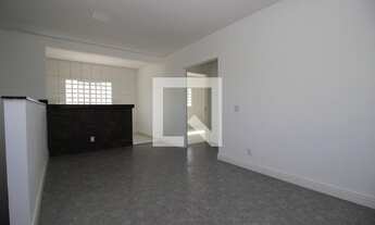 Imagem: Casa para Aluguel - Samambaia, 2 Quartos