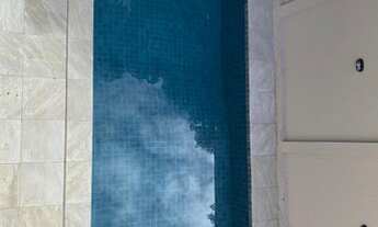 Imagem 4: CASA EM COND. FECHADO, 4/4 SENDO 3 SUÍTES, HORTO FLORESTAL, 2 PAVIMENTOS, PISCINA