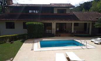 Imagem: Casa bem construída, em ótima localização