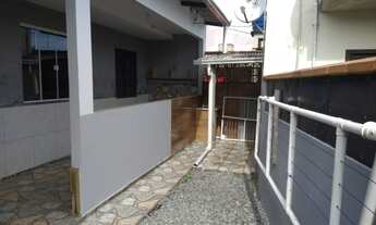 Imagem 4: Alugo Casa No Bairro Itaipava - 2 Quartos - Garagem Para Até 3 Carros - Pequenos Animais