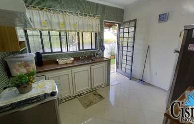 Imagem 5: Casa com 3 Dormitórios, sendo 1 Suíte, Bairro Alto Padrão, em Serra Negra SP