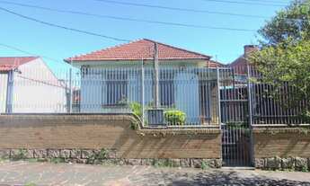 Imagem: Casa para venda possui 300 metros quadrados