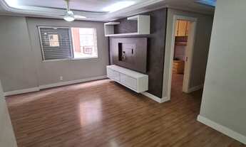 Imagem 3: Apartamento 2 Dorm/Suíte, Sacada com Churrasqueira - Semimobiliado