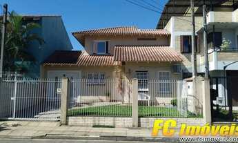 Imagem: Sobrado no Parque da Matriz!