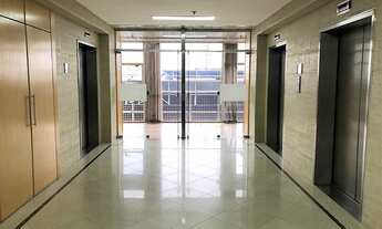 Imagem 7: Andar na Av. Paulista ao lado do metrô Trianon Masp