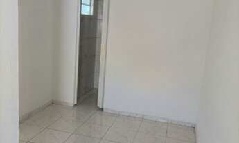 Imagem 6: Kitnet com 1 dormitório para alugar, 40 m² por R$ 730,00/mês - Cidade Industrial - Curitib