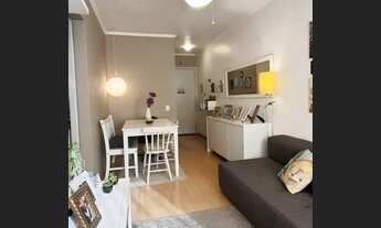 Imagem 2: Porto Alegre - Apartamento Padrão - Jardim do Salso