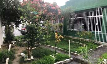 Imagem 4: Casa para venda com 260m2 área útil, e 790m2 área total com 6 quartos na Torre - Recife