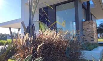 Imagem 3: Casa térrea com 178m² sendo 3 suítes e garagem para 2 carros no Condomínio Reserva das Águ