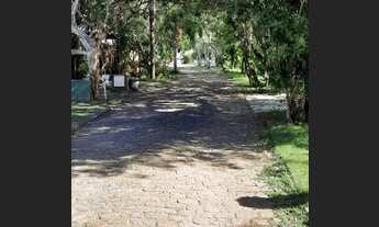 Imagem 5: Excelente residência totalmente legalizada com RGI. A poucos passos da praia de Manguinhos