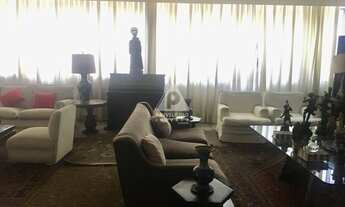 Imagem 2: Excelente apartamento de 3 quartos e 2 vagas na garagem, na quadra da praia