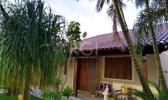 Imagem 2: Porto Alegre - Casa Padrão - Belém Novo