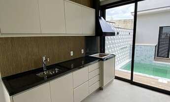 Imagem: Casa de Condomínio com 03 suítes e escritório