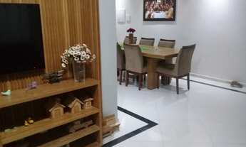 Imagem 2: Casa de condomínio sobrado para venda tem 220 metros quadrados com 3 quartos