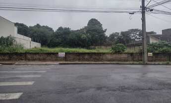 Imagem: Terreno com 427,68m² no Centro de Arapongas