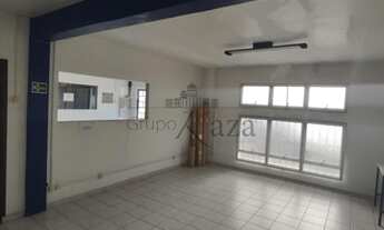 Imagem 6: Galpão/Depósito/Armazém para aluguel possui 750 metros quadrados