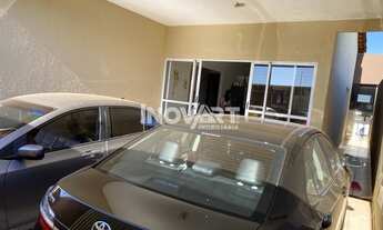 Imagem 2: Casa 3 quartos, sendo 1 suíte, portão eletrônico, 2 vagas garagem, sistema câmeras em Goia