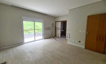 Imagem 7: Casa de condomínio para venda tem 250 metros quadrados com 3 quartos