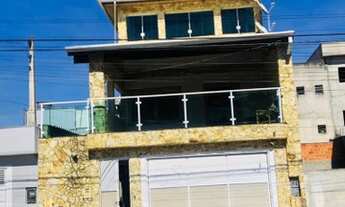 Imagem: Sobrado de 300m2, com espaço gourmet, no