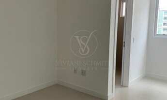 Imagem 7: DE FRENTE AVENIDA NO CORAÇÃO DE MEIA PRAIA