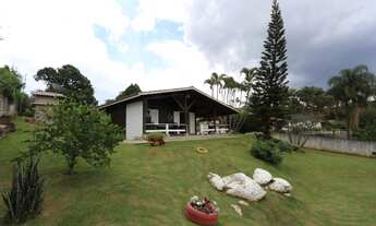 Imagem 5: Magnifica chácara em Vinhedo com 2500 m2, com área de lazer e vista livre, em área tranqui