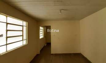 Imagem: Casa para aluguel, 1 quarto, 1 vaga, Marta